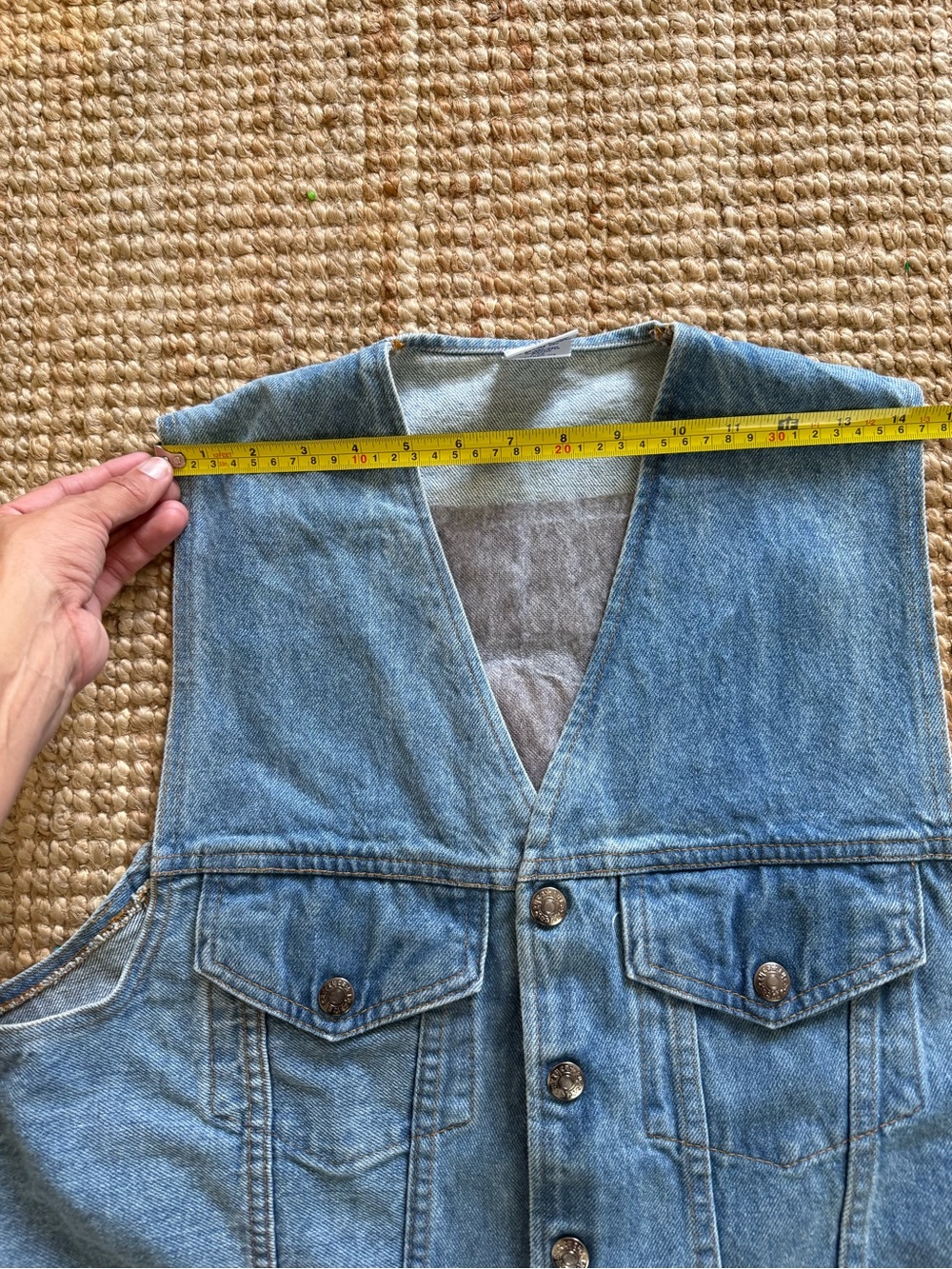 Vintage USA Made Arkansas Razorbacks Embossed Denim Vest M Football Game Day - Picture 7 of 8